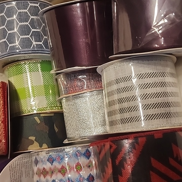 Assorted Decorative Ribbons - Picture 4 of 5